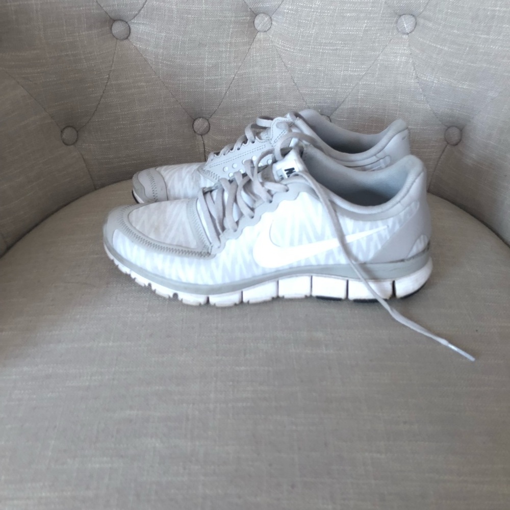 Nike 5.0 Free Sneakers